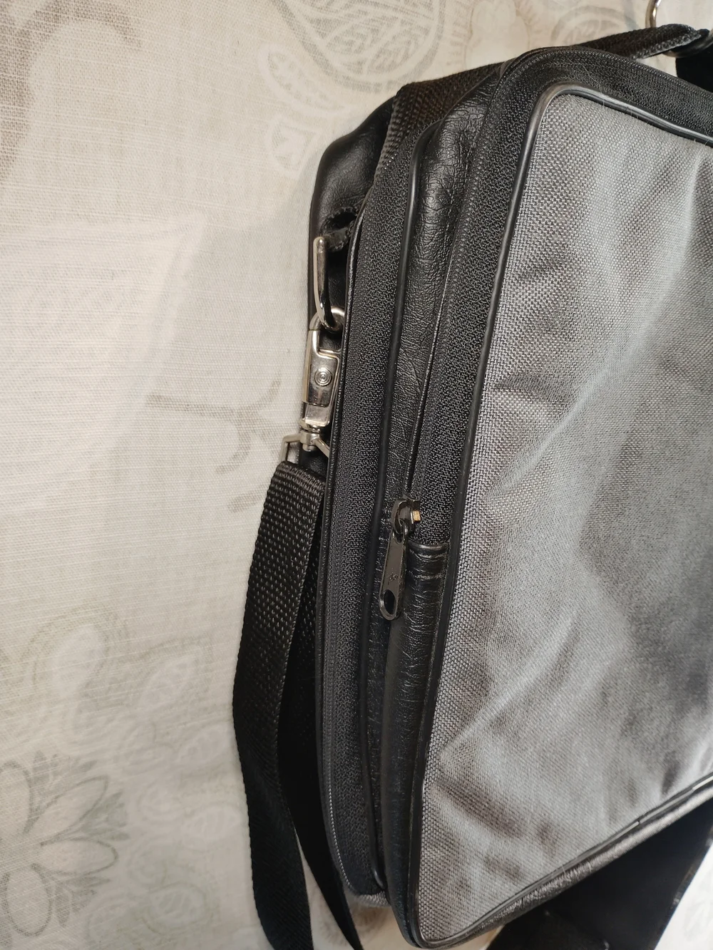 Koszegi Gray Messenger/Laptop/Crossbody Bag with Adjustable Strap